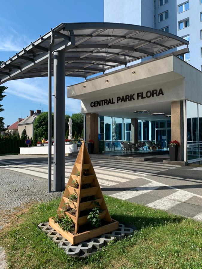 Central Park Flora Olomouc Dış mekan fotoğraf